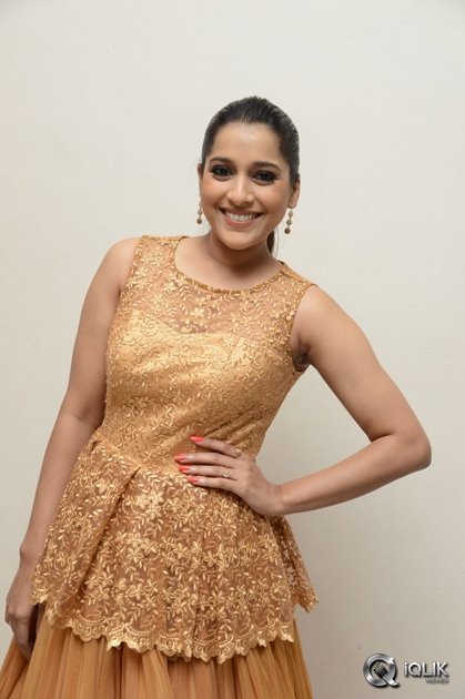 Rashmi-Gautam-at-Guntur-Talkies-Movie-Trailer-Launch